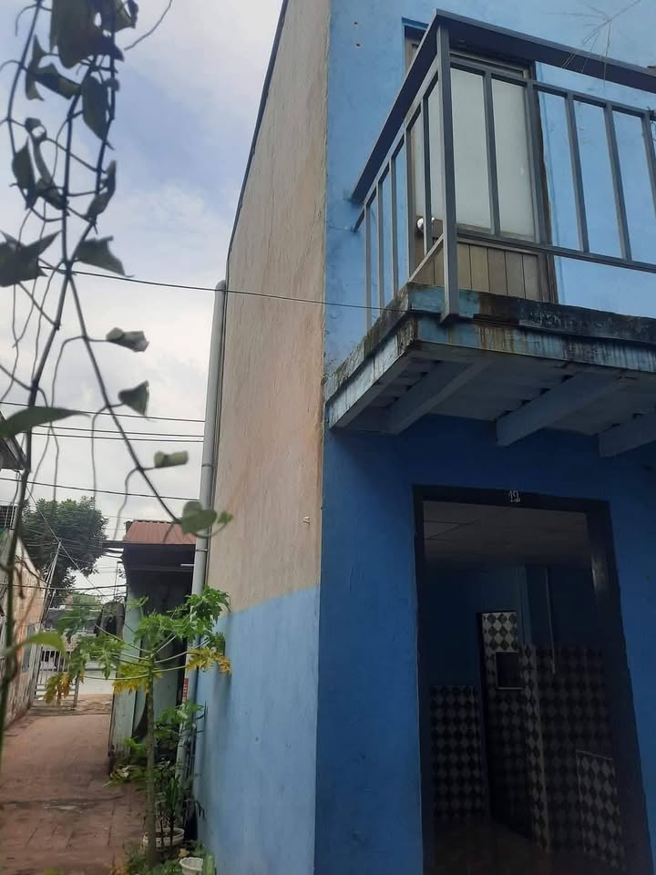 Nhà cho thuê 2 tầng tại Bình Chiểu Thủ Đức giá 4 triệu - Gần bến xe buýt