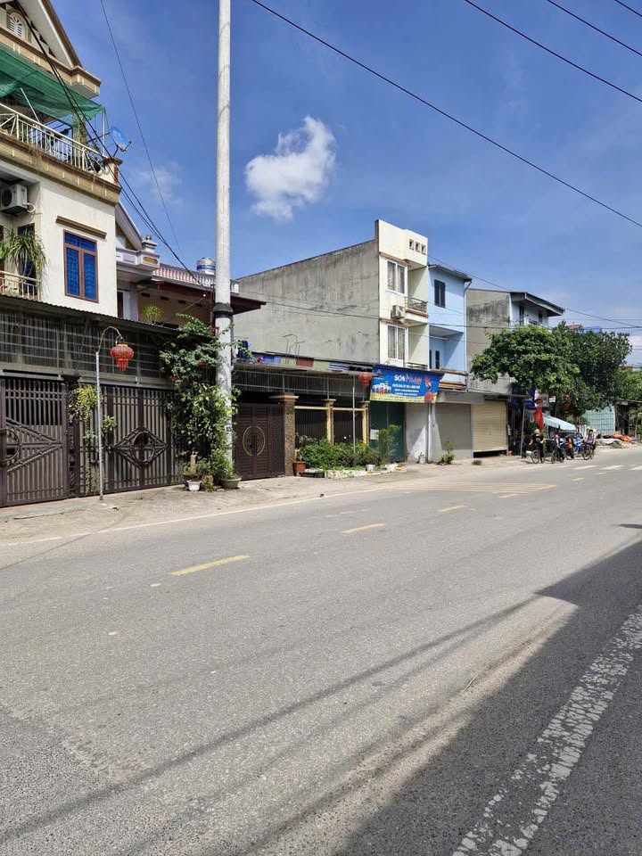 FrontHouse đường Z115 Thái Nguyên 116m² giá 4 tỷ - Kinh doanh sầm uất!