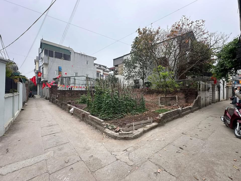 Đất nền Kim Chung Hoài Đức 40m² giá 3.5 tỷ - Giảm ngay 400 triệu!