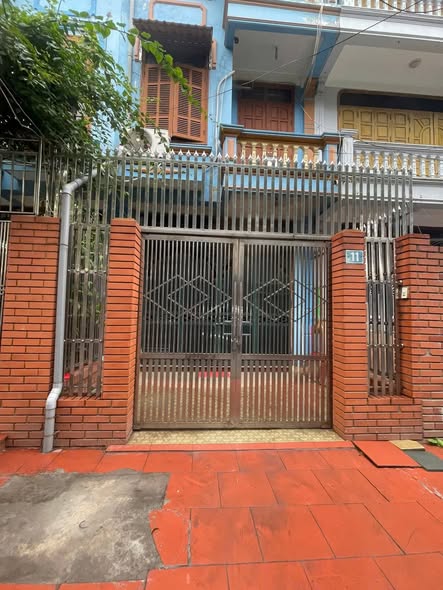 Nhà nguyên căn 3 tầng tại Trần Khánh Dư, Thái Bình - Chỉ 5 triệu/tháng!