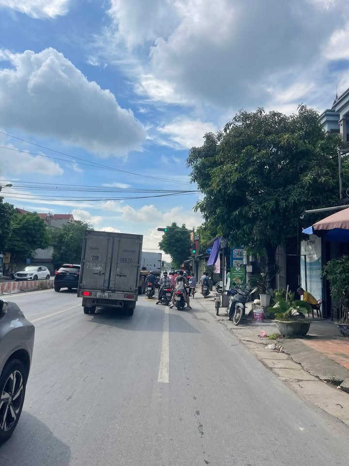 Đất nền mặt đường Tiến Xuân - Bãi Dài 2,4ha giá hợp lý - Cơ hội đầu tư tuyệt vời!