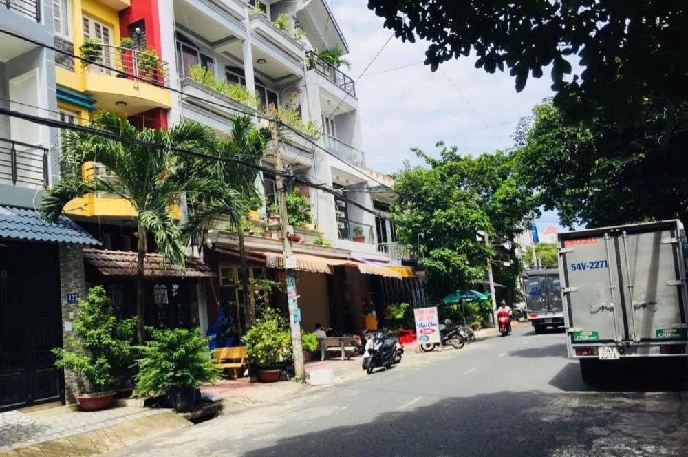 Nhà mặt tiền đường Thành Công Tân Phú 69.7m² giá 13 tỷ - Kinh doanh sầm uất!