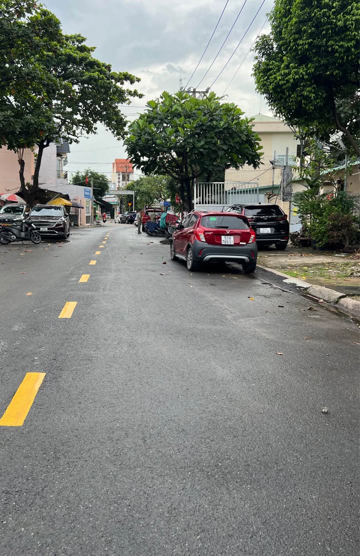 Nhà cấp 4 Phú Hữu 60m² giá 4.2 tỷ - Sẵn sàng vào ở ngay!