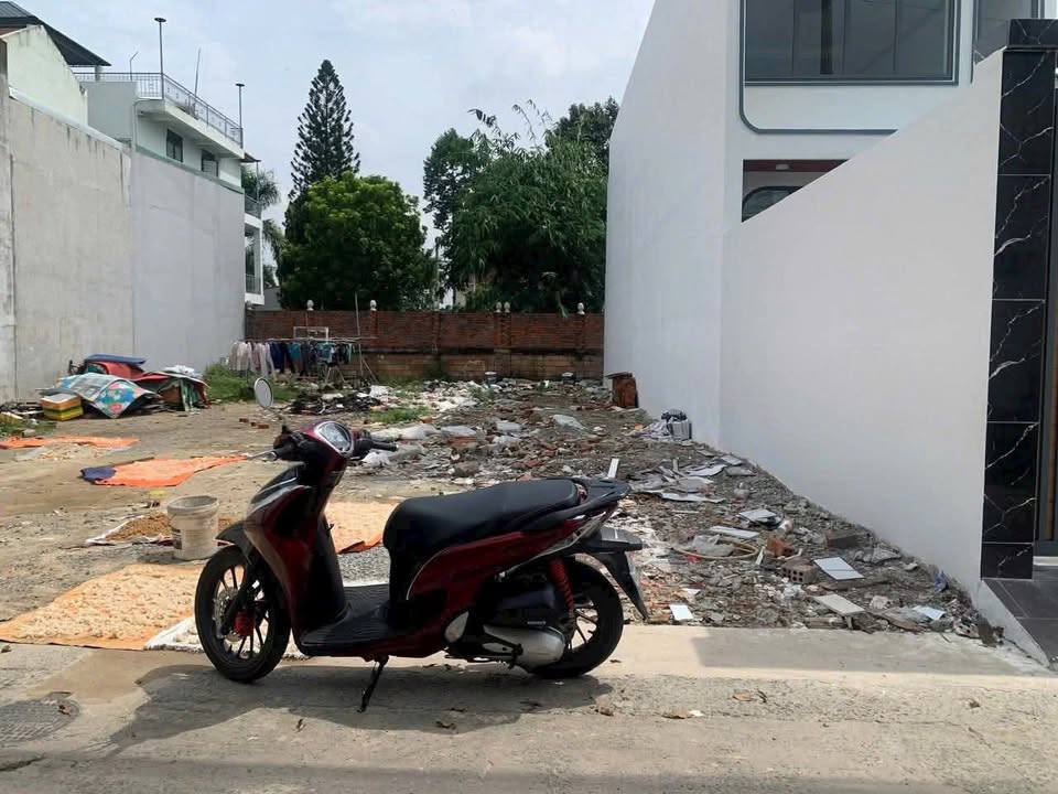 Bán gấp FrontHouse đường Lái Thiêu 15, Bình Dương 107m² giá 3.65 tỷ - Tiện ích đầy đủ!