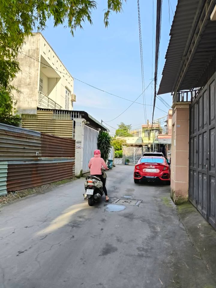 Đất nền Dĩ An 88m² giá 4 tỷ - Hẻm xe hơi, gần Phạm Văn Đồng!