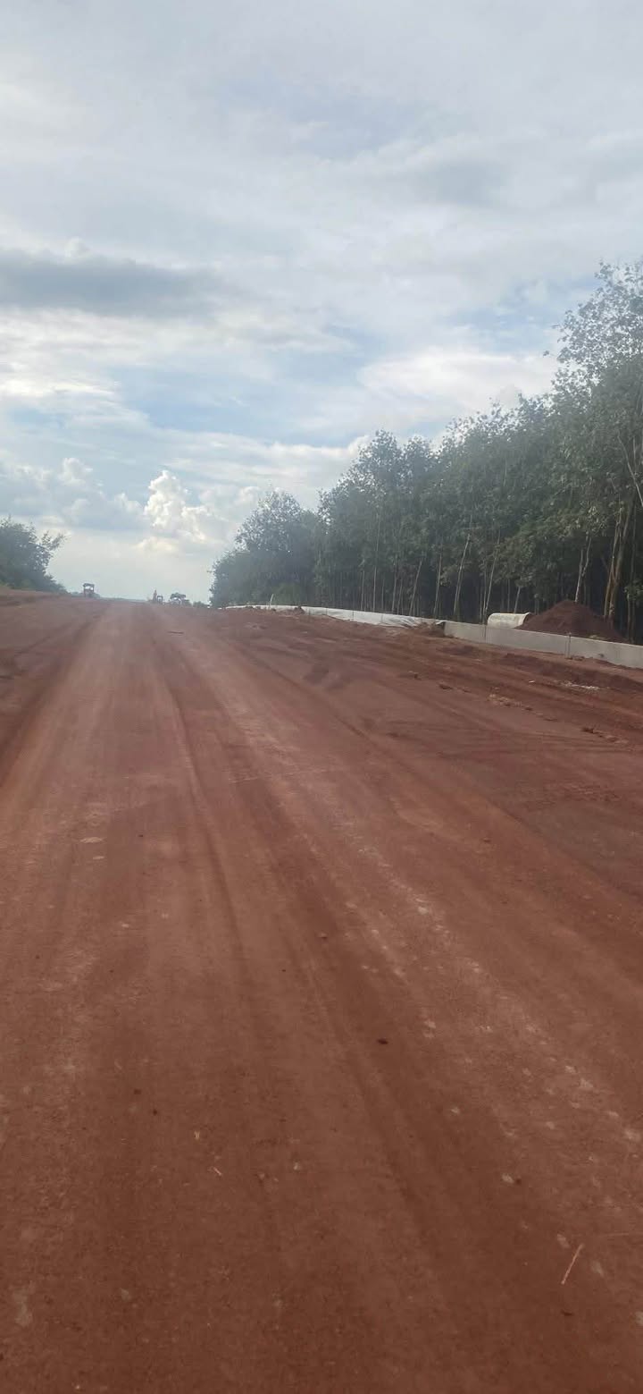 Đất nền mặt tiền đường Tuyến 3, Chơn Thành 200m² giá chỉ 550 triệu - Sổ hồng chính chủ!