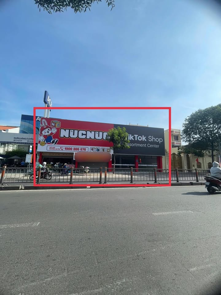 Nhà mặt tiền Quang Trung, Gò Vấp 1300m² - Cho thuê giá thương lượng