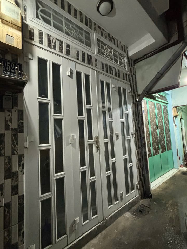 Cho thuê nhà nguyên căn tại Bùi Viện, Quận 1 - Giá chỉ 12 triệu/tháng, thuận tiện kinh doanh!