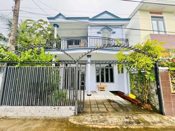 Bán nhà phố Kim Dinh Bà Rịa 132m² giá 3.5 tỷ - Khu dân cư yên tĩnh, tiện nghi