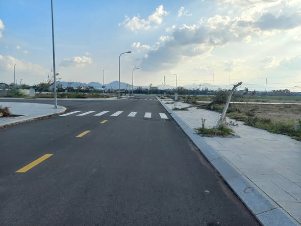 Đất nền khu dân cư Tôn Thất Tùng, An Nhơn Đông, 100m² giá 900 triệu - Cơ hội đầu tư hấp dẫn!