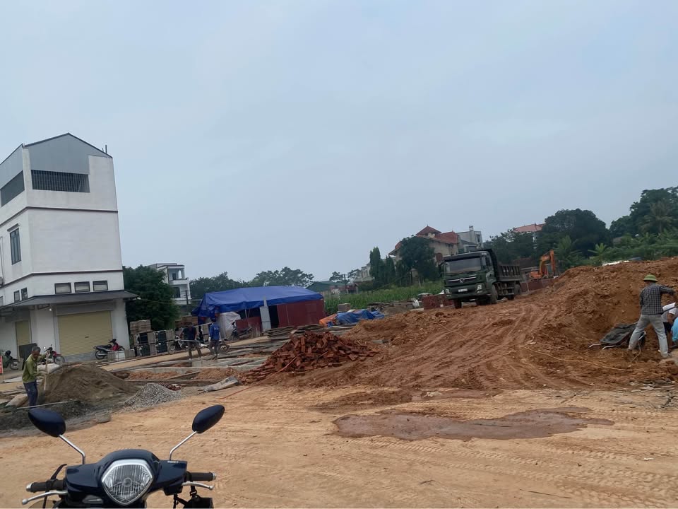 Đất Vĩnh Chân, Hạ Hòa 120m² giá 1 tỷ - Sổ hồng chính chủ, đầu tư sinh lời!