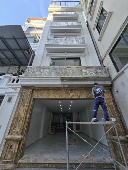 Cho thuê tòa nhà văn phòng tại Hoàng Mai 95m² giá 15 triệu - Thích hợp cho nhiều loại hình kinh doanh!