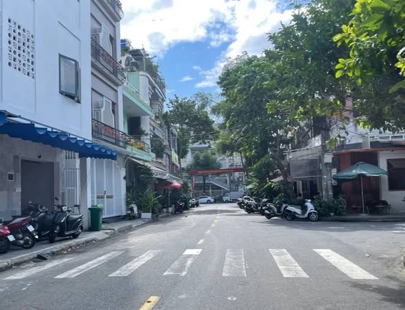 Nhà đẹp 2 tầng Hòa Cường Bắc 90m² giá chỉ 7 tỷ - Đón Tết ngay!