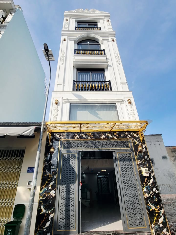 Nhà 4 Tầng Hẻm Xe Hơi 51/ Đường 18B, Bình Trị Đông B, Giá 7.1 Tỷ - Vị Trí Đẹp Không Thể Chê!