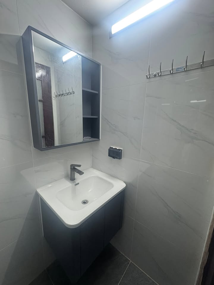 Cho thuê phòng STUDIO Ngõ 74 Thanh Công, Ba Đình giá chỉ 3 triệu - Full nội thất tiện nghi!