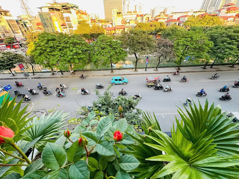 Nhà phố Quỳnh Mai 46m² giá thỏa thuận - Vị trí đắc địa gần hồ Con Rùa!