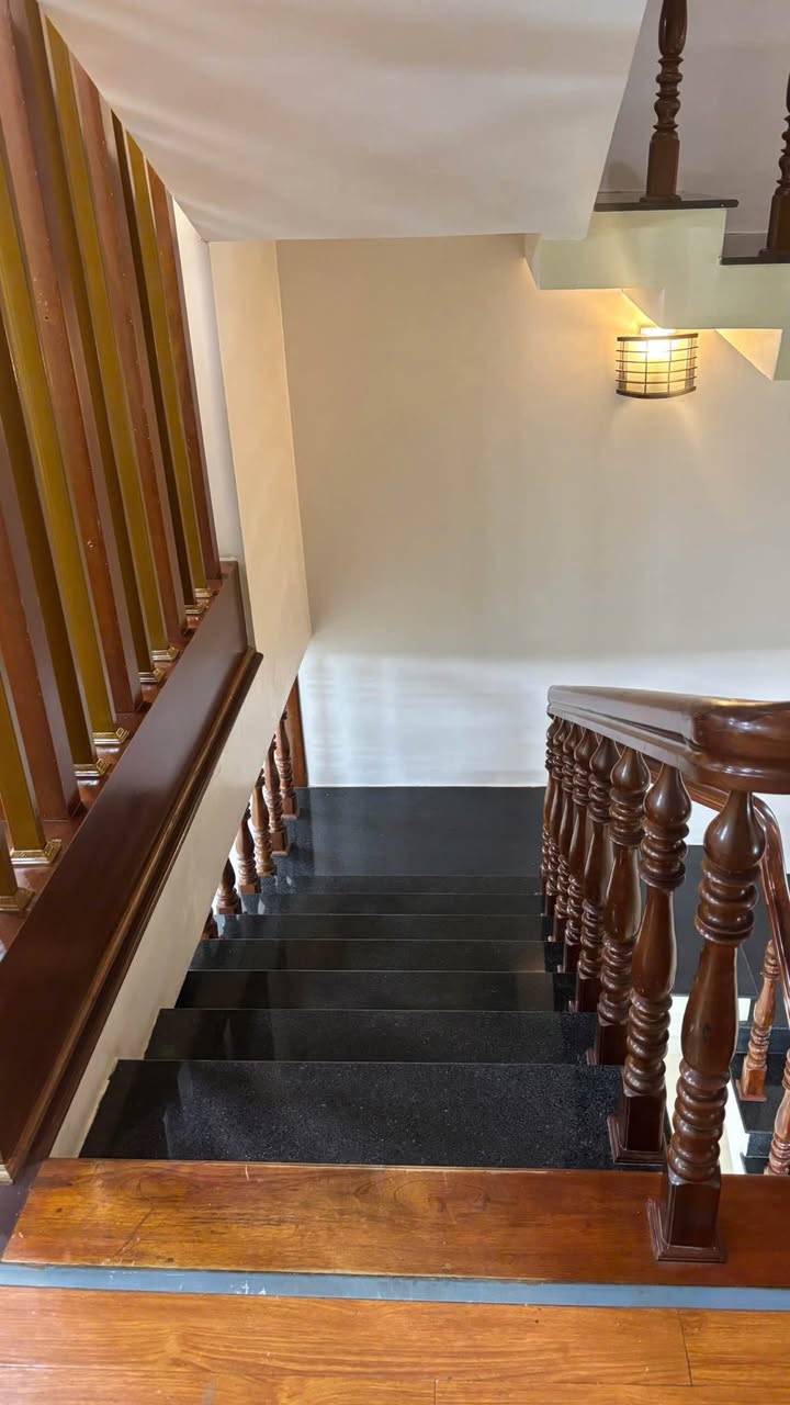 Nhà mặt tiền Võ Thị Sáu Bảo Lộc 4 tầng giá 18 triệu - Kinh doanh thu hút!