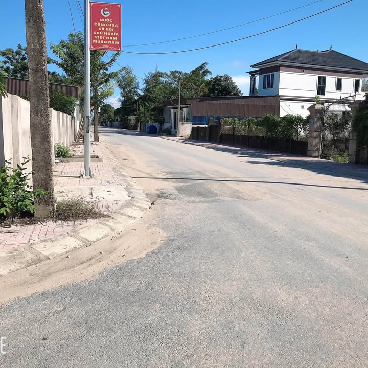 Đất nền đường Hàng Dừa, Nghi Hòa, Cửa Lò 170m² - Gần chợ và trường học!