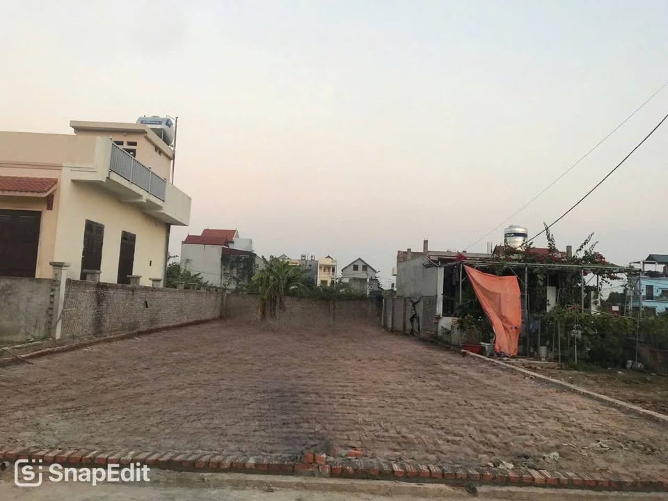 Đất nền 292m² tại Ấp Tre, Quang Minh, Mê Linh - Sổ đỏ chính chủ, giá chỉ 9.062 tỷ!