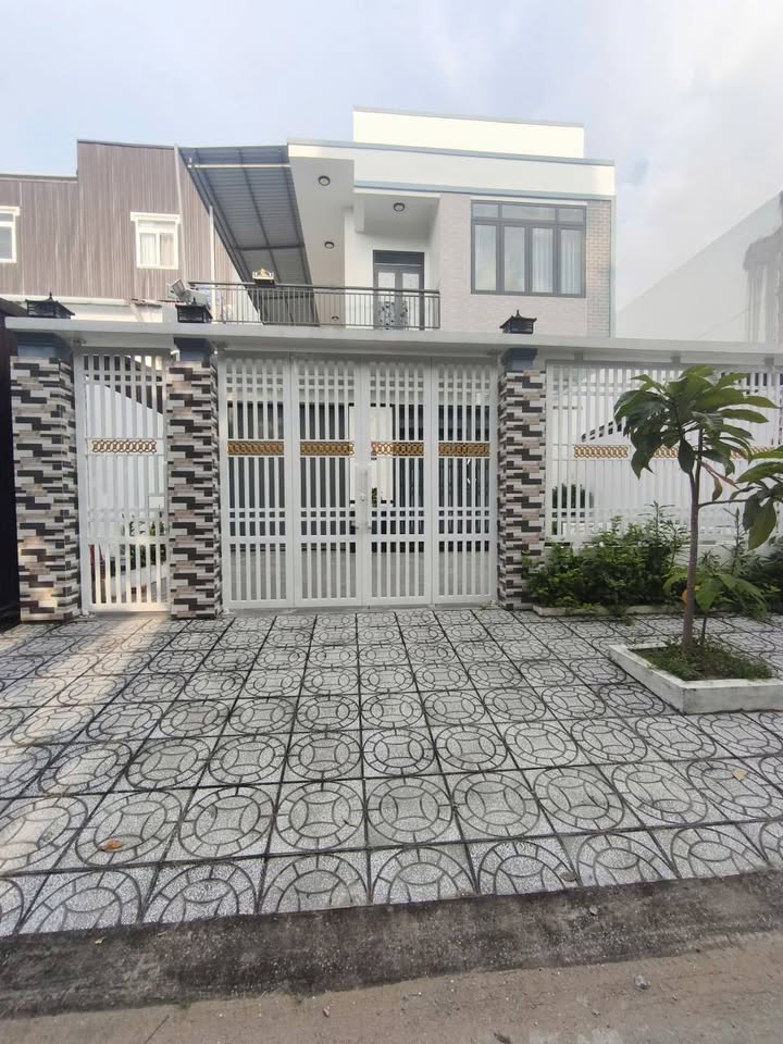 Nhà phố KĐT Phú Cường Rạch Giá 250m² giá 7 tỷ - Chính chủ bán gấp!