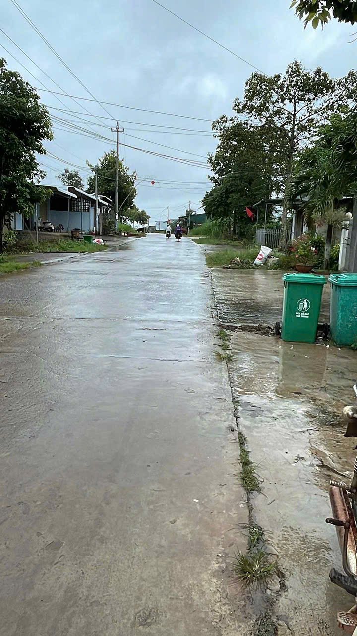 Bán nhà mặt tiền Ngô Gia Tự, thị trấn Ea Kar, Đắk Lắk - Căn nhà mới xây, chỉ việc vào ở!