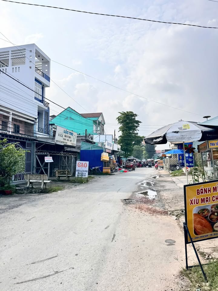 Đất Hậu Nghĩa 124m² giá 1.8 tỷ - Đầu tư sinh lời lý tưởng!