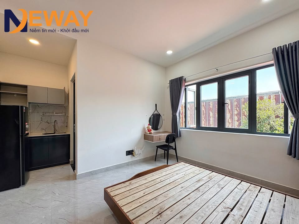 Studio cho thuê tại Tân Kỳ Tân Quý, 30m² giá thỏa thuận - Không gian sống thoáng mát, đầy đủ tiện nghi!