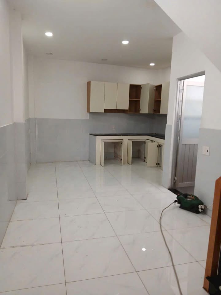 Nhà cho thuê 60m² tại Lê Văn Quới, Bình Tân - Chỉ 8 triệu/tháng!