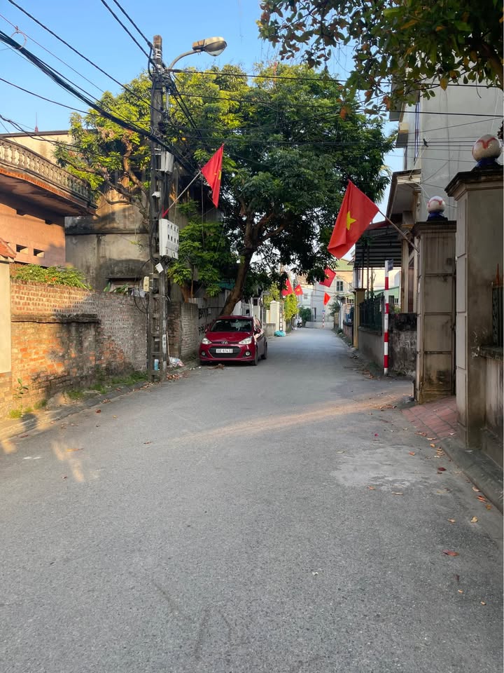 Đất nền 55m² trung tâm Long Biên giá 6 tỷ - Tiềm năng phát triển lớn!