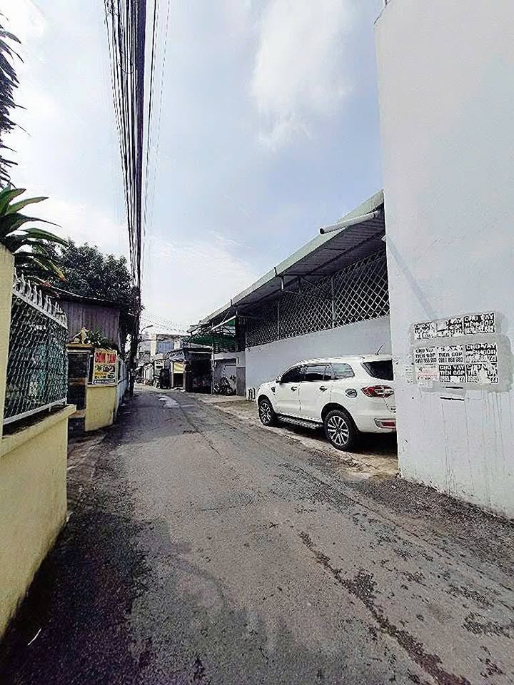 Đất nền Dĩ An 177m² giá 4 tỷ - Kinh doanh ổn định, thu nhập 15 triệu/tháng!