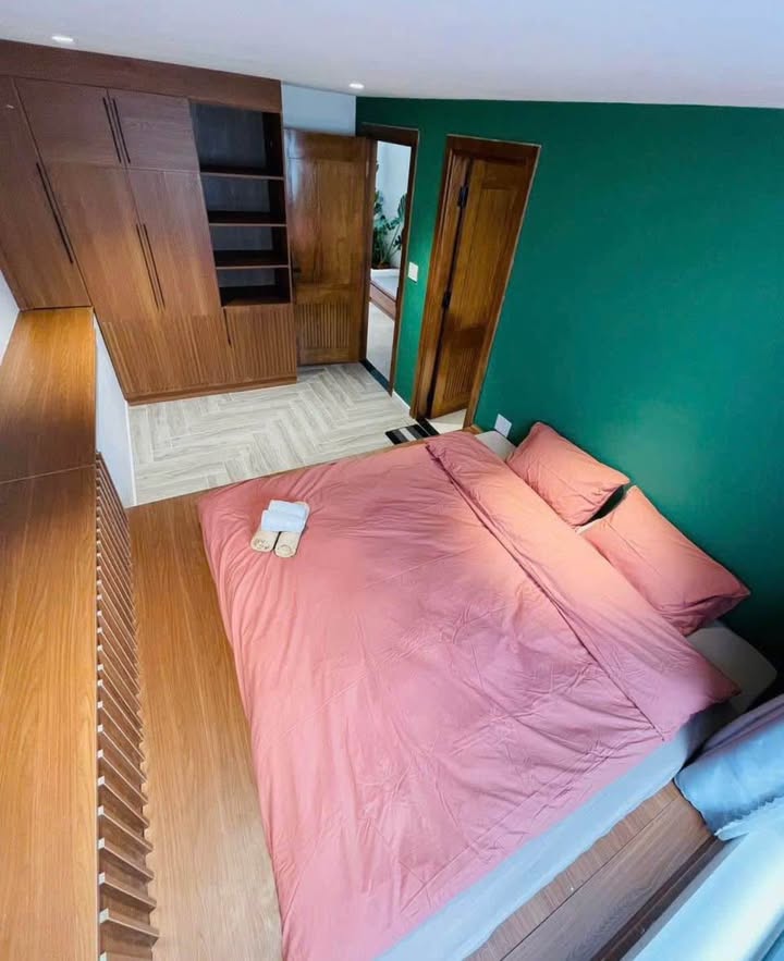 Homestay Đà Lạt 95m² giá 11.3 tỷ - Thiết kế hiện đại, thu nhập cao!