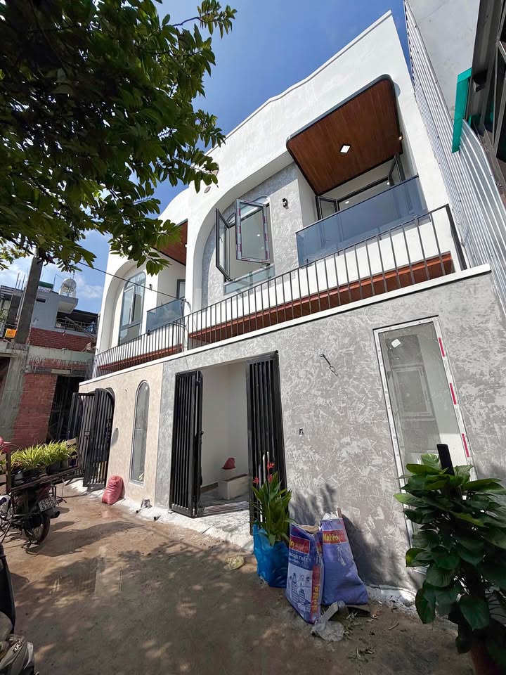 Nhà 2 tầng Hòa Minh, Đà Nẵng 60m² giá 4.45 tỷ - Vị trí sát biển