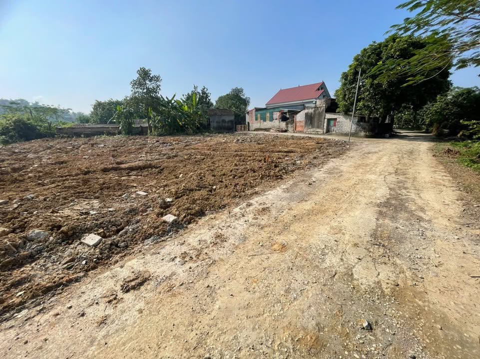 Đất thổ cư Yên Phong, Tam Điệp 142m² giá 700 triệu - Đường ô tô thông thoáng!