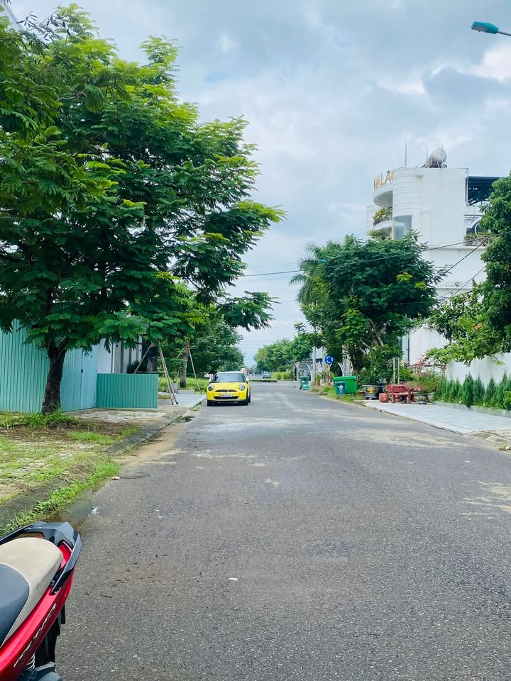 Đất nền Vĩnh Điện 300m² giá 5 tỷ - Đầu tư sinh lời ngay khu chợ sầm uất!