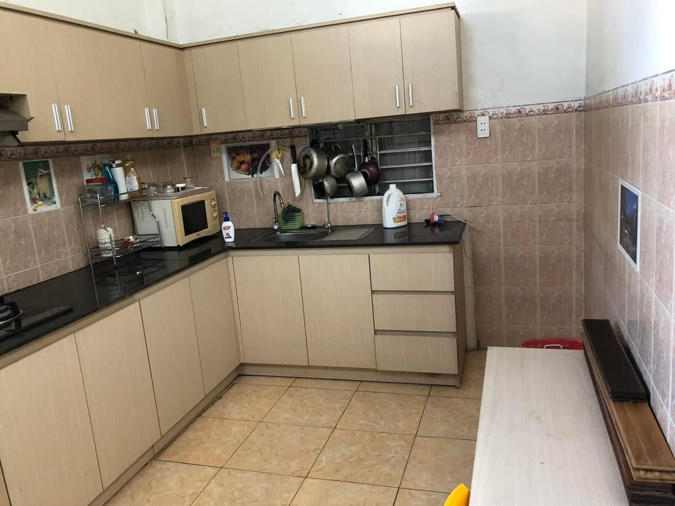 Bán nhà mặt tiền Nguyễn Hoàng, Hải Châu, Đà Nẵng 53m² giá 8 tỷ - Vị trí đẹp, kinh doanh sầm uất!