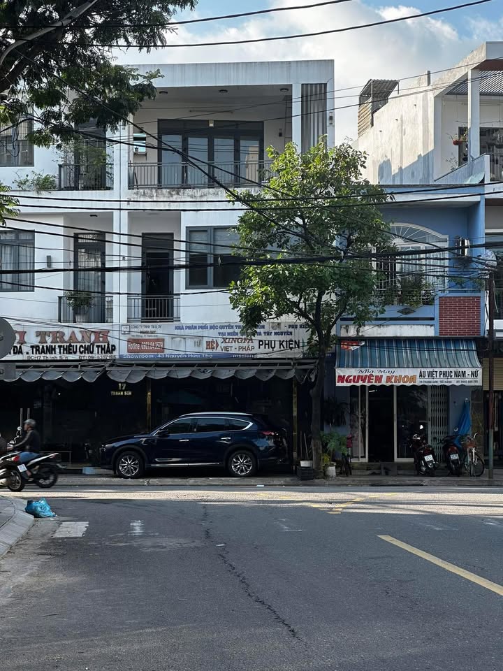 Nhà cho thuê mặt tiền kinh doanh đường Thanh Sơn, Hải Châu - 3 tầng, 3PN, 4WC - Giá 20 triệu/tháng