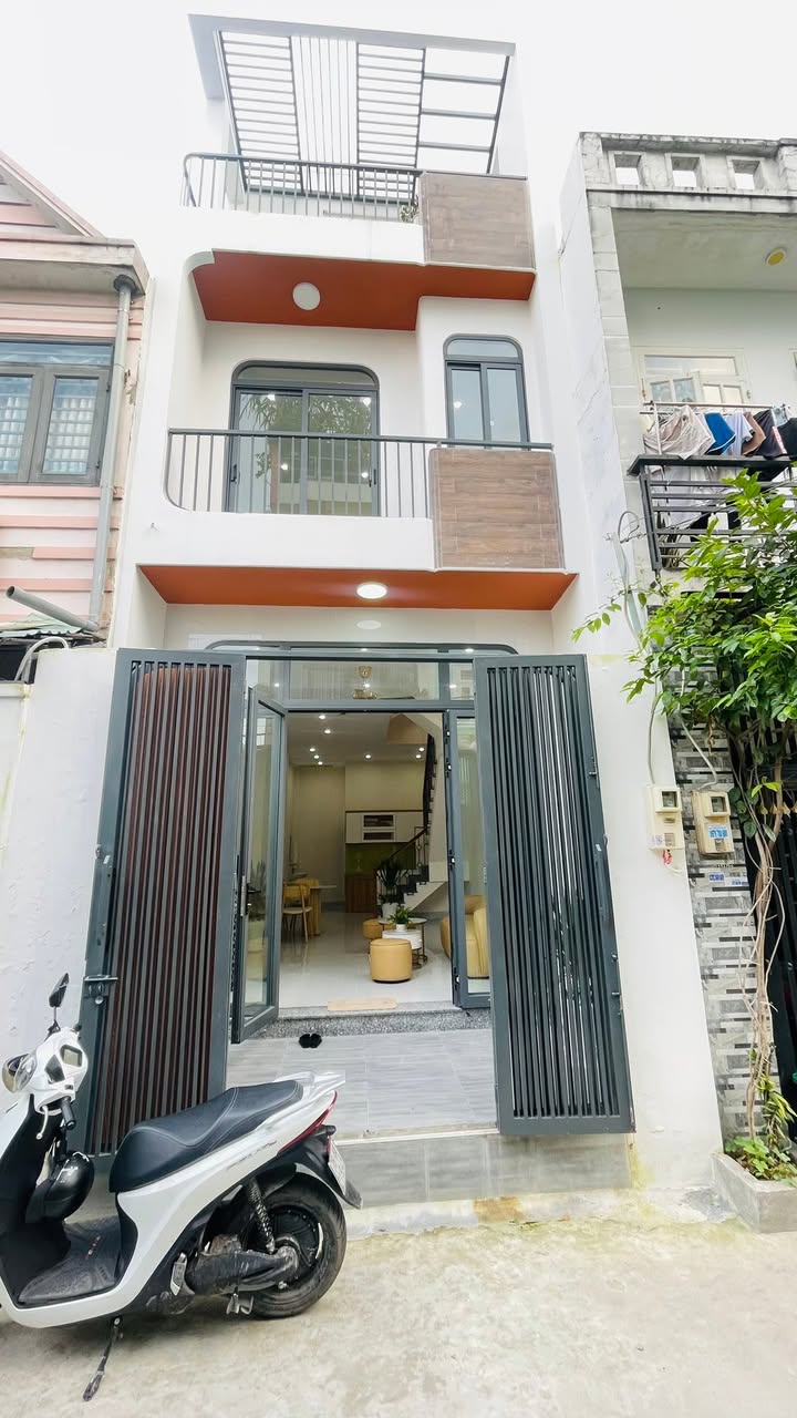 Nhà phố Dương Thị Mười, Tân Thới Hiệp, 56m² giá 5.35 tỷ - Sẵn sàng vào ở ngay!