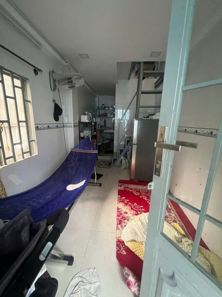 Nhà cho thuê đường Dương Bá Trạc quận 8, 21m² chỉ 300 nghìn/tháng - Cơ hội không thể bỏ lỡ!