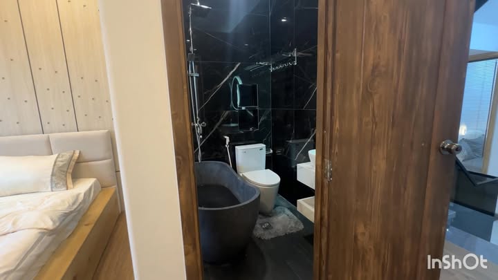 Nhà 3 tầng Nguyễn Tất Thành 60m² giá 6 tỷ - Thiết kế hiện đại, gần biển!