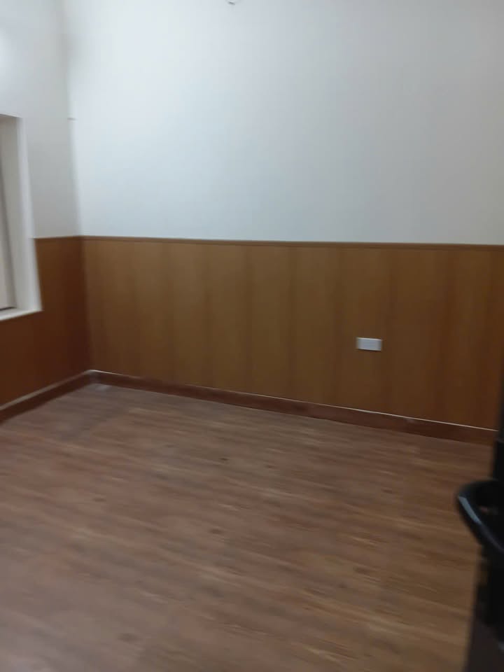 Cho thuê mặt phố Phương Mai 140m² giá 15.5 triệu - Mặt tiền siêu đẹp