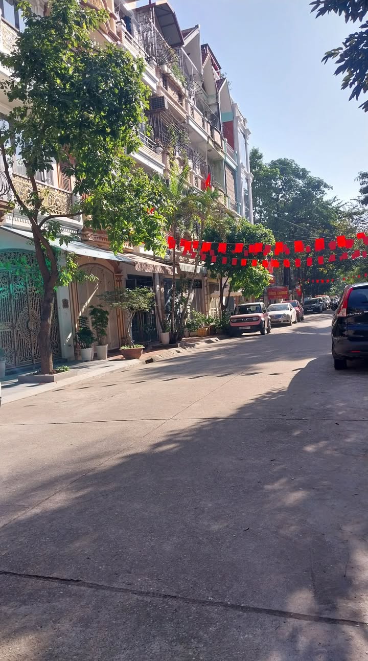 Nhà phố Nguyễn Đổng Chi, Cầu Diễn, 45m² giá 1 tỷ - Sổ đỏ chính chủ sẵn sàng sang tên!