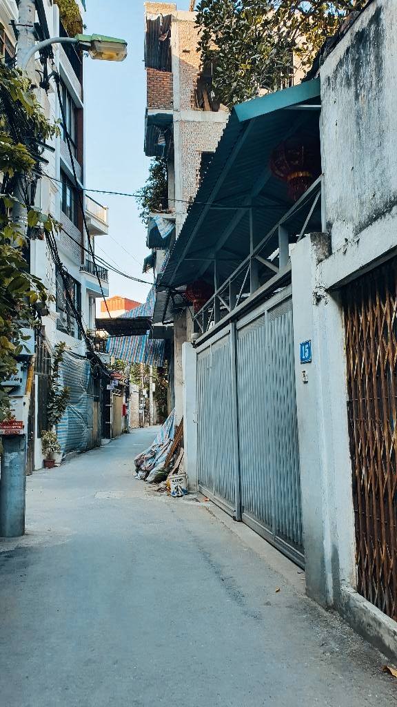 Đất Ngọc Thụy Long Biên 34m² giá 3 tỷ - Sổ đỏ chính chủ, vị trí thuận lợi