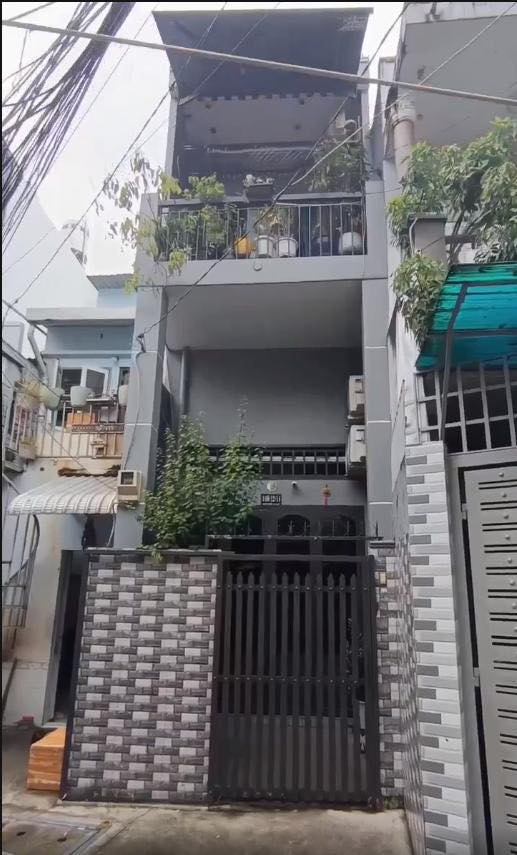 Nhà phố 440 Nguyễn Kiệm, Phú Nhuận 35.9m² giá 6.2 tỷ - Sẵn sàng vào ở!