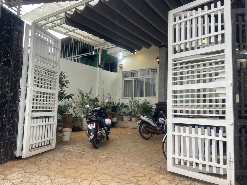 Nhà phố Lương Văn Can, Bảo Lộc 153m² giá 4.4 tỷ - Cơ hội vàng đầu tư!