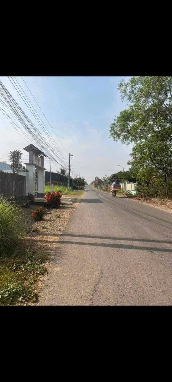 Đất thổ cư mặt tiền đường HL120 xã Phú Tân 225m² giá 1.1 tỷ - Thương lượng cho khách thiện chí!