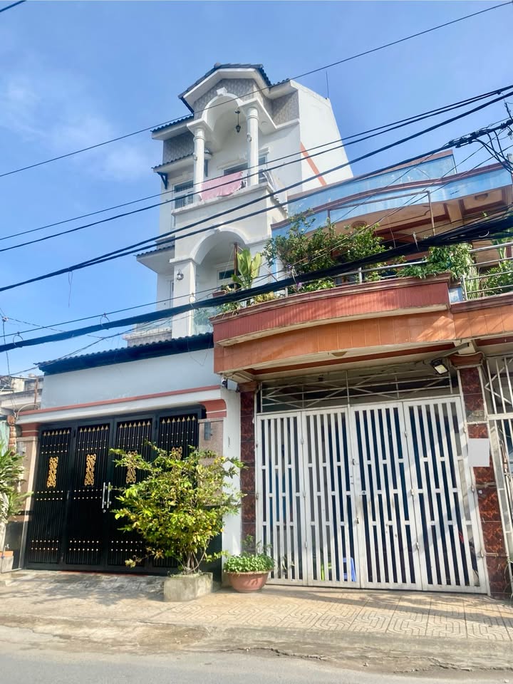 Nhà phố 2 tầng đường 18B, Bình Tân 100m² giá 12 tỷ - Đầu tư sinh lời cao!