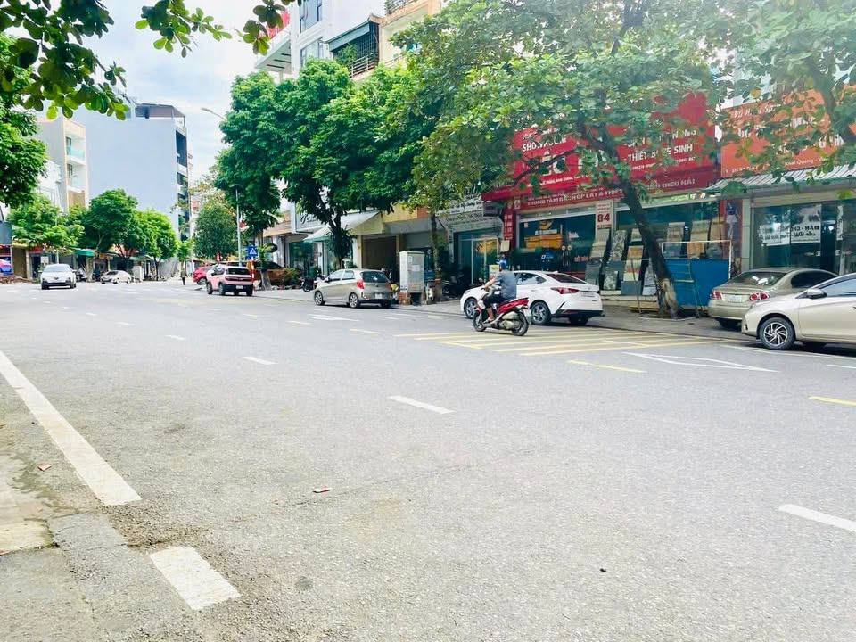 Nhà lô góc Tôn Đức Thắng, Khai Quang, Vĩnh Yên 92m² giá 10 tỷ - Đầu tư sinh lời bền vững!