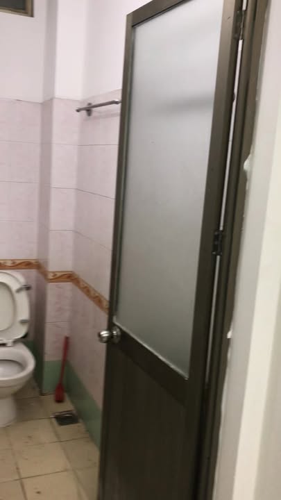 Nhà cho thuê 25m² tại ngõ 280 Lạc Long Quân, Tây Hồ - Nhà mới đẹp, giá chỉ 7.5 triệu!