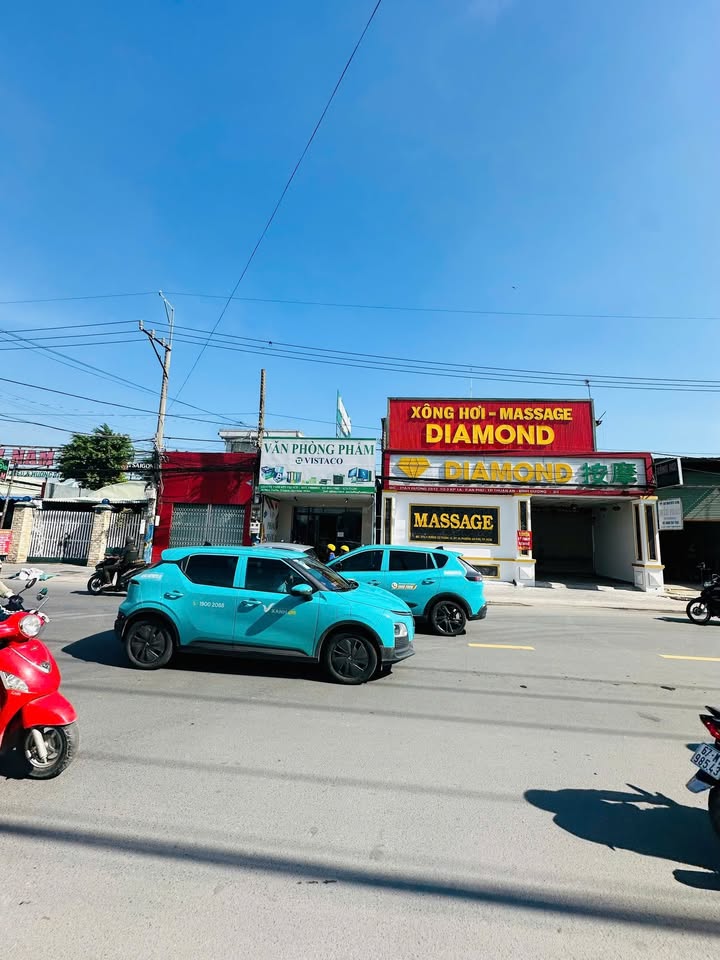 Nhà mặt tiền 22 tháng 12, Bình Dương 199.9m² giá 10.39 tỷ - Đầu tư sinh lời ngay!