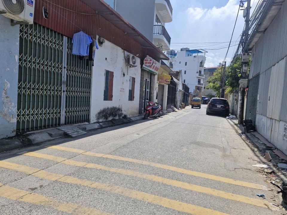 Bán đất Thạch Bàn, Long Biên 94m² giá 12.8 tỷ - Cơ hội đầu tư tuyệt vời!